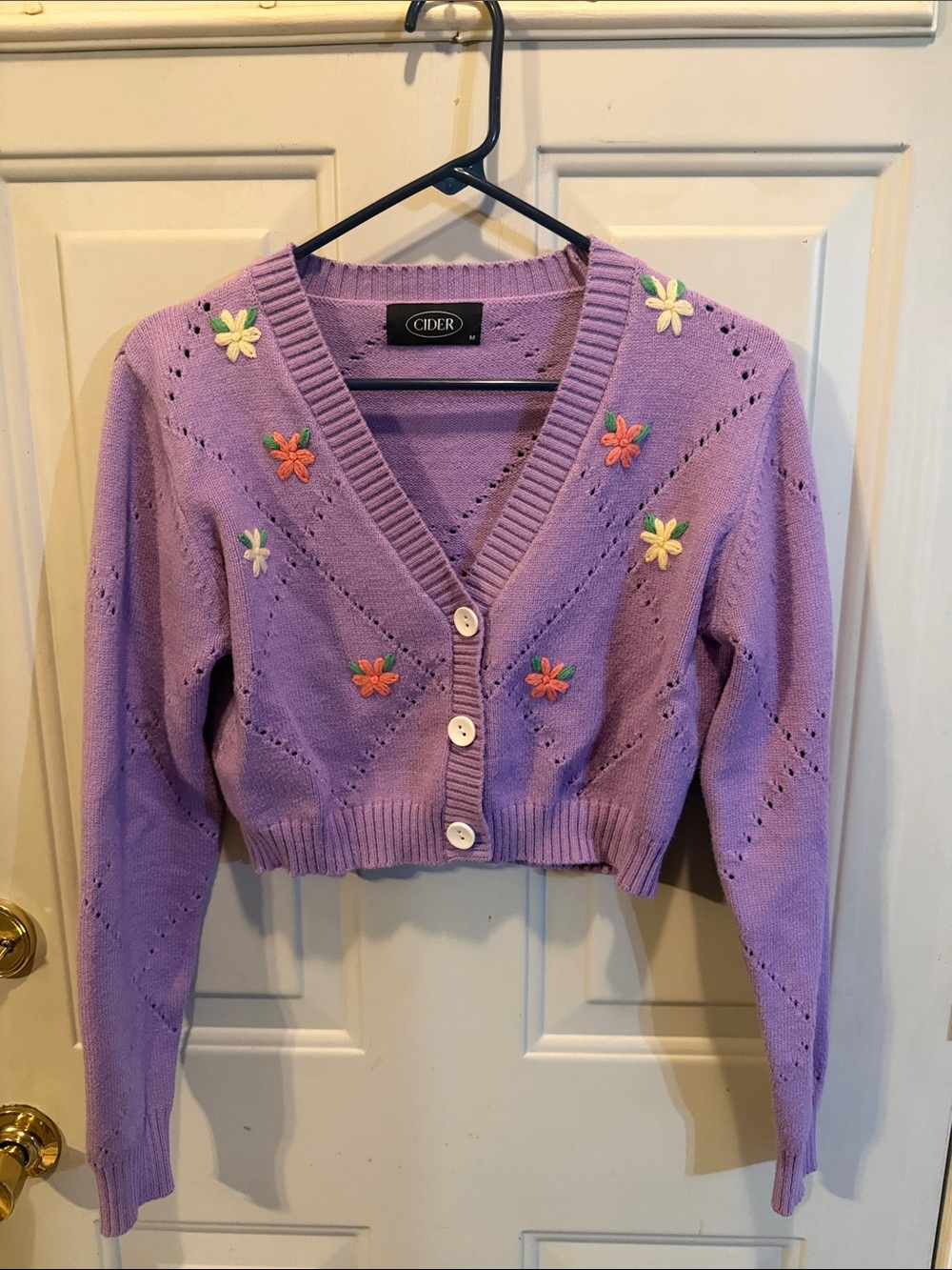 Cider Lavender Cropped Cardigan sweater with Multicolor3D Floral Embroidery Med